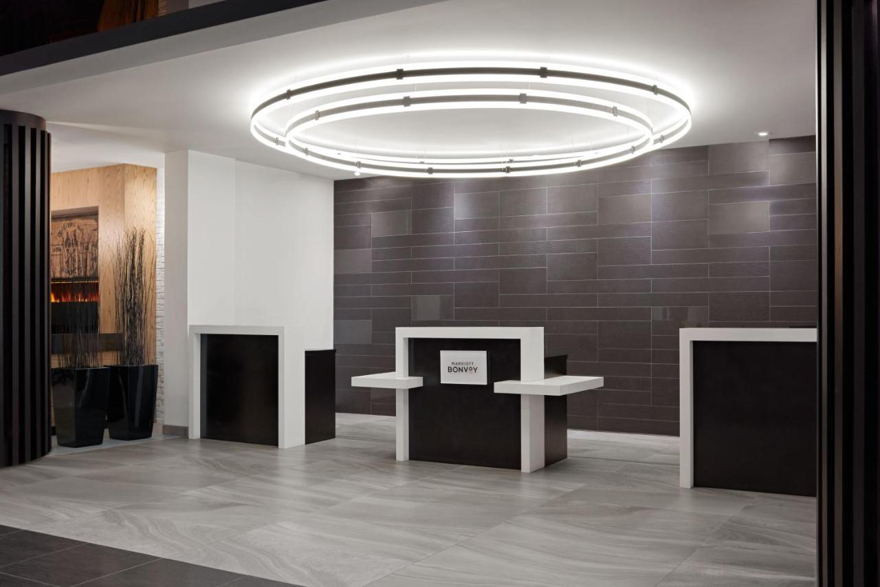 Delta Hotels By Marriott Trois Rivieres Conference Centre Exterior foto
