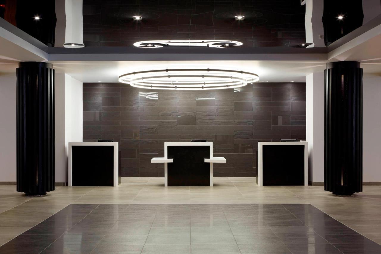 Delta Hotels By Marriott Trois Rivieres Conference Centre Exterior foto